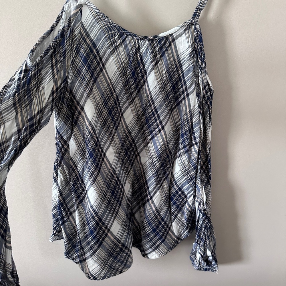 Plaid Cold Shoulder Top - Blue and White - Picture 4 of 4